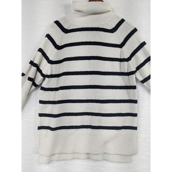 Women's Mock Turtleneck TunicSweater-A New Day White Striped Size L - Picture 4 of 10